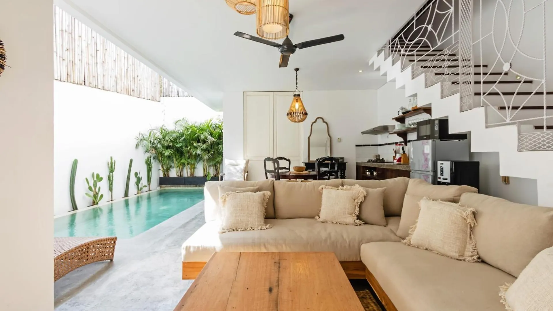 3Br Modern And Luxury Villa Berawa Canggu Indonesia
