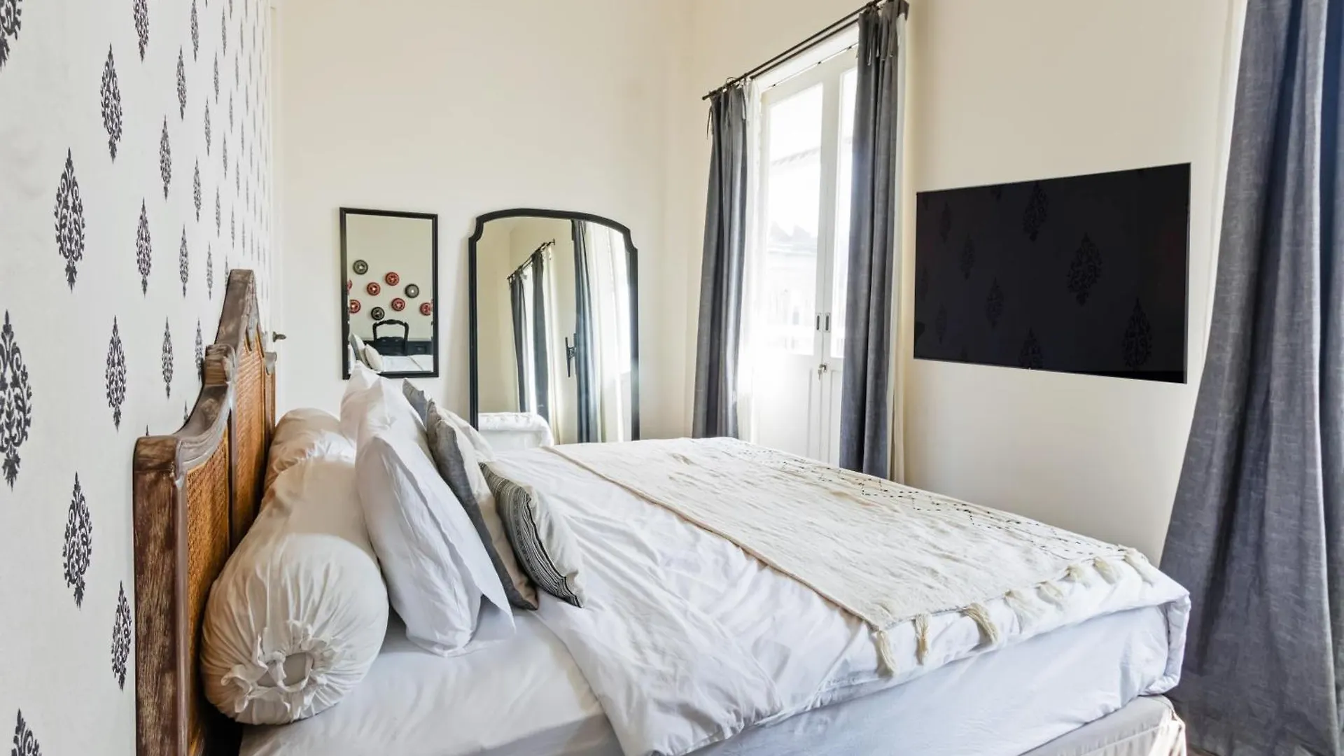 3Br Modern And Luxury Villa Berawa Canggu