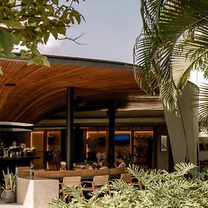 3* リゾート Wave House